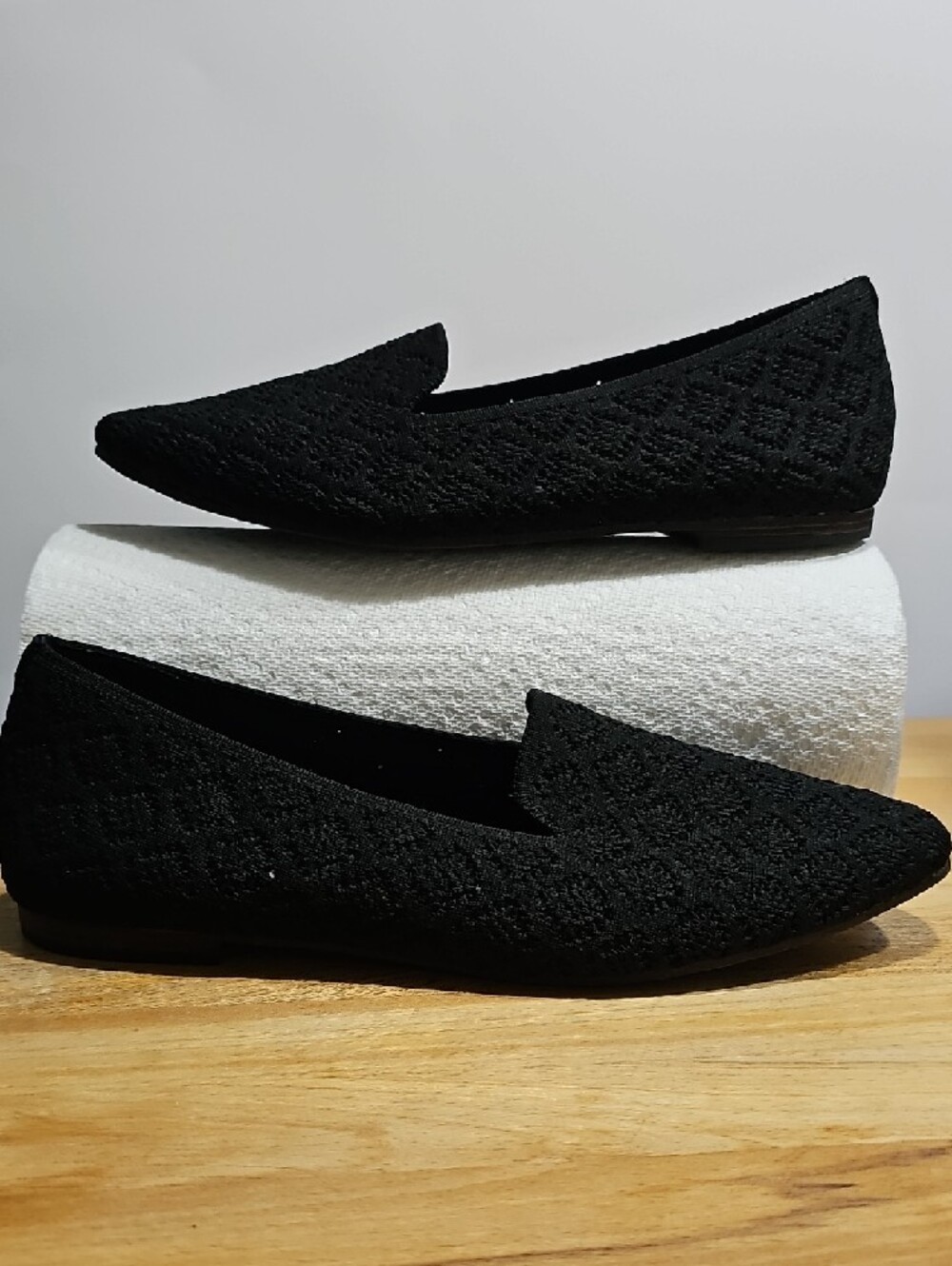 Skechers Black Knit Slip-On Women's Loafers - Picture 3 of 6